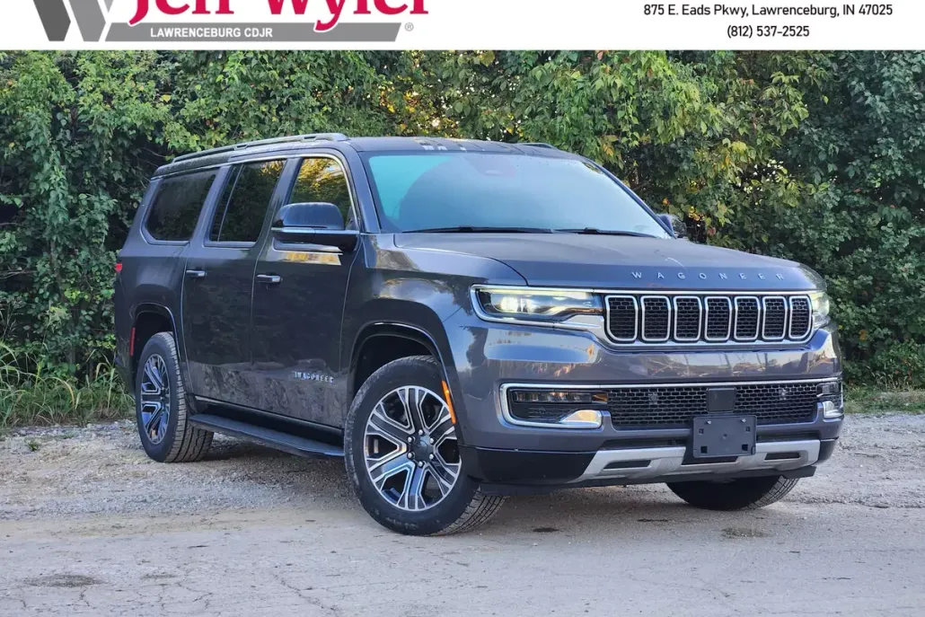 2023 Jeep Wagoneer L Series II photo 1