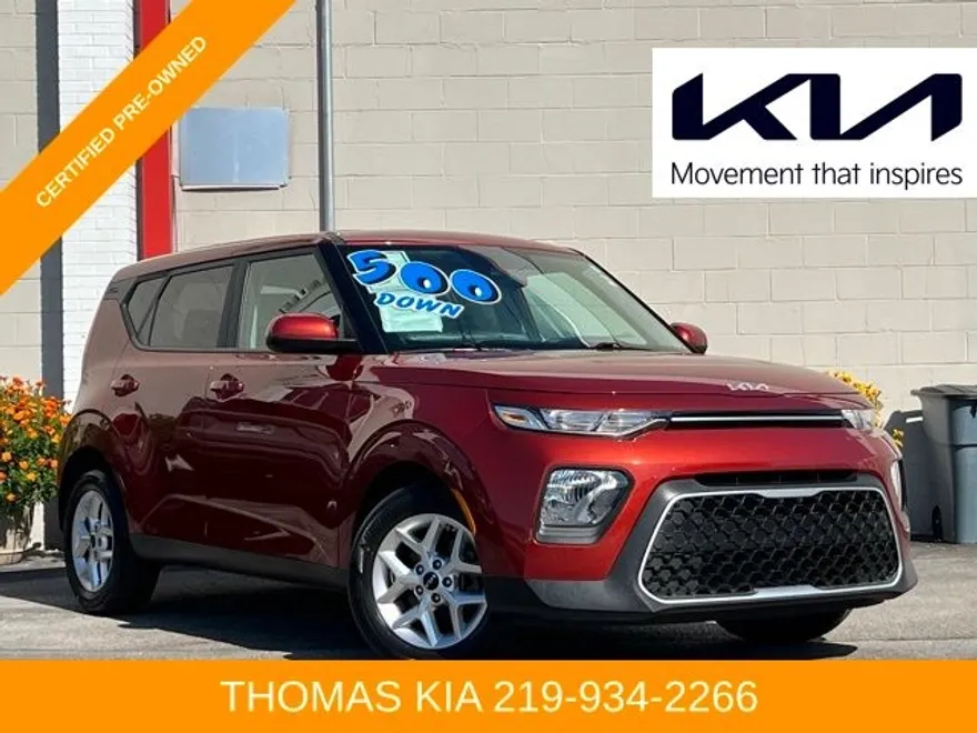 2022 Kia Soul LX photo 1