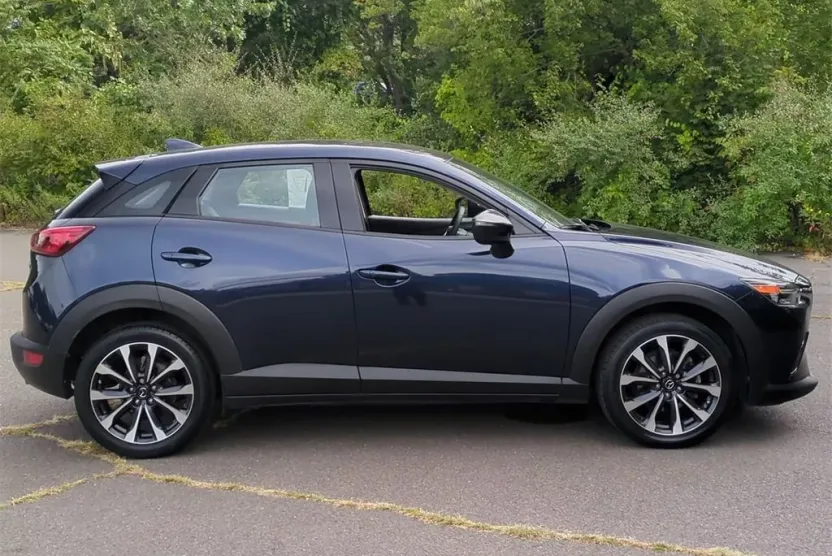 2019 Mazda CX-3 Touring photo 1