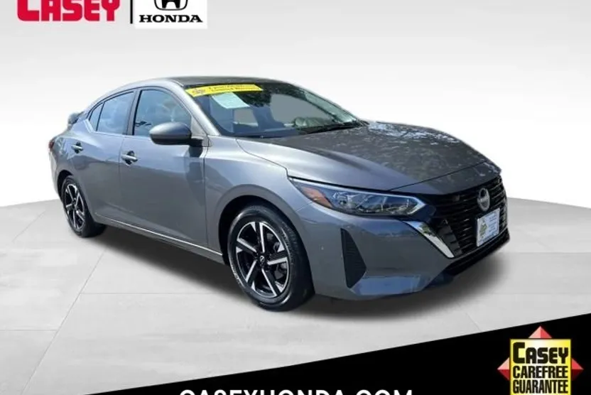 2024 Nissan Sentra SV photo 1