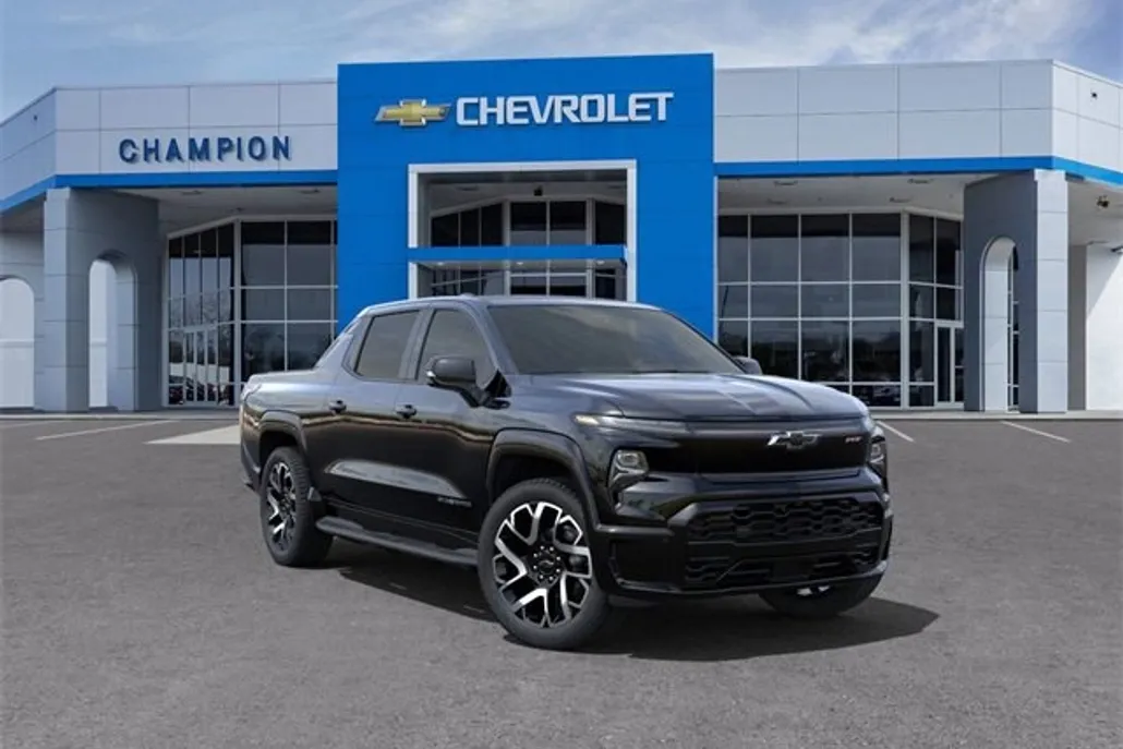 2024 Chevrolet Silverado EV RST photo 1