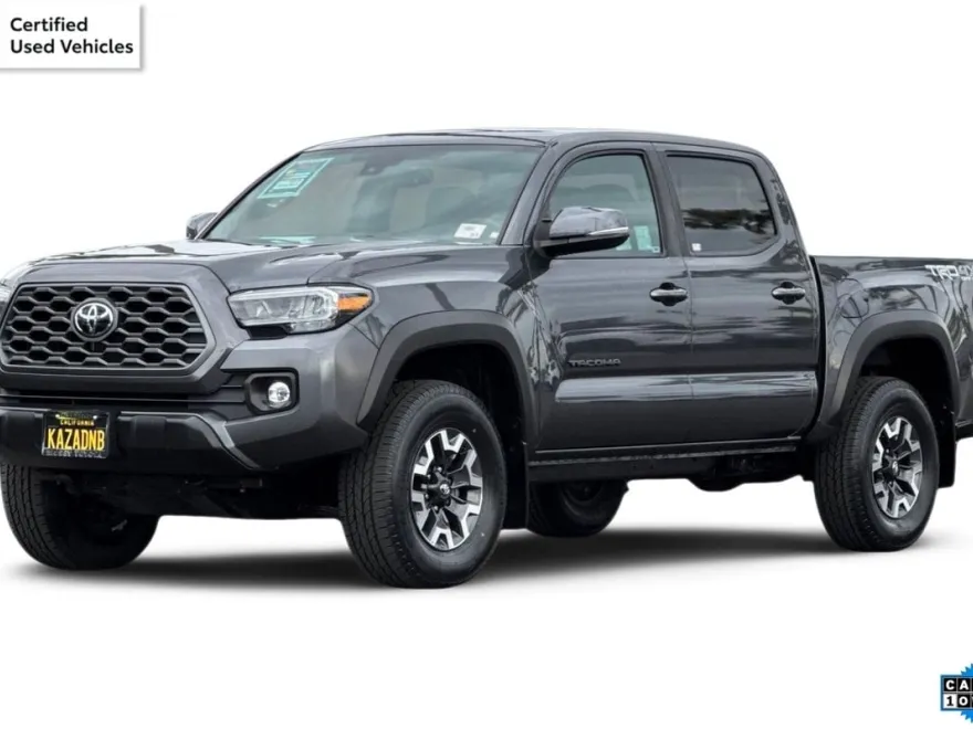 2023 Toyota Tacoma TRD Off-Road photo 1
