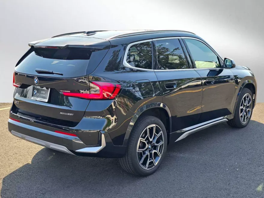 2023 Bmw X1 XDrive28i photo 1