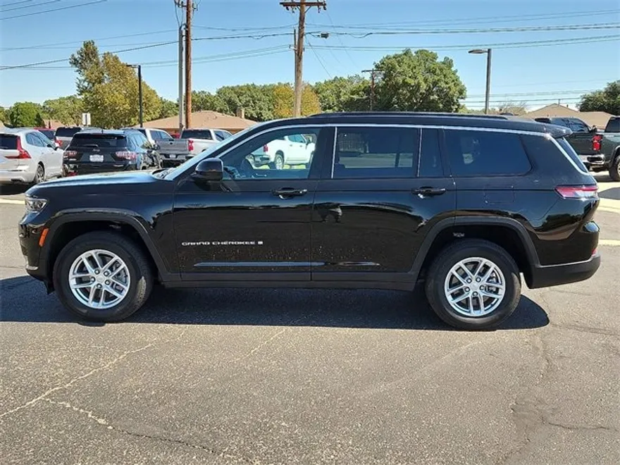 2024 Jeep Grand Cherokee Laredo X photo 1