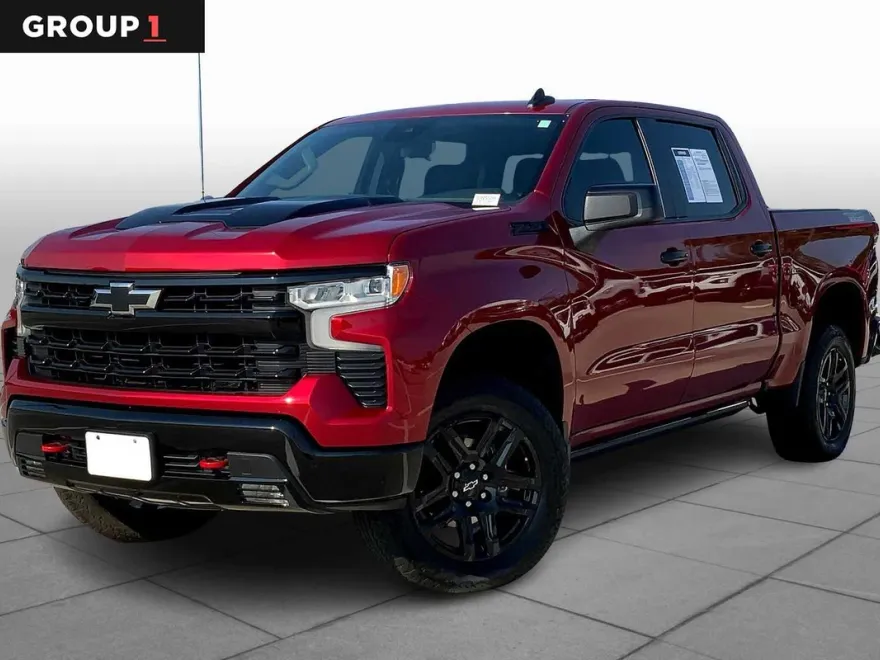 2024 Chevrolet Silverado 1500 LT Trail Boss photo 1