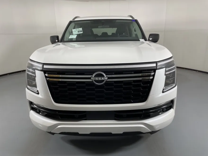 2025 Nissan Armada SV photo 1