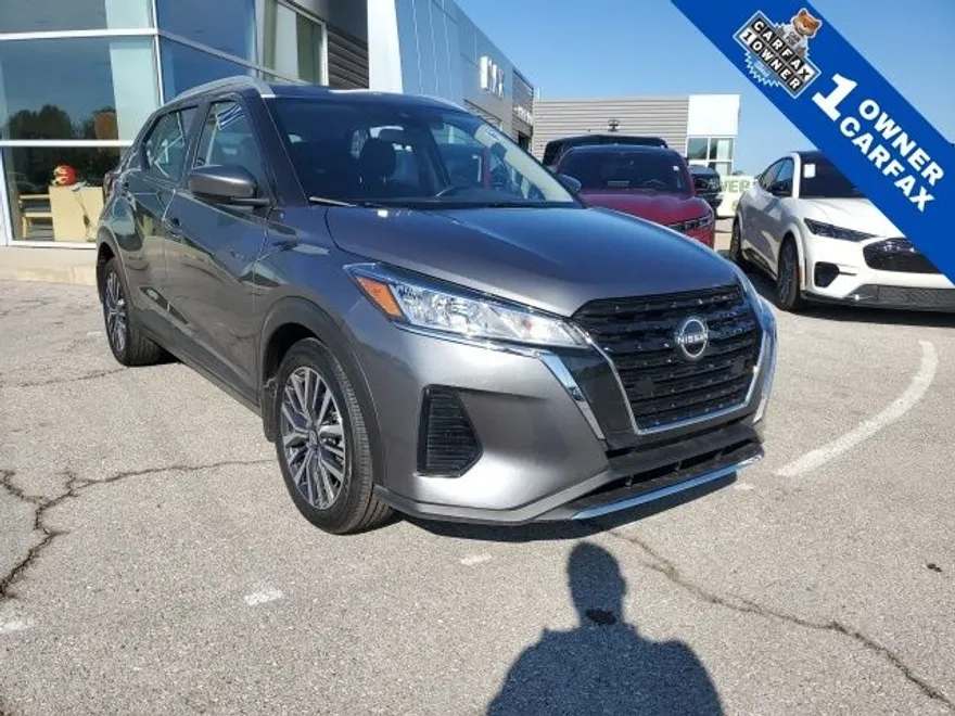 2024 Nissan Kicks SV photo 1