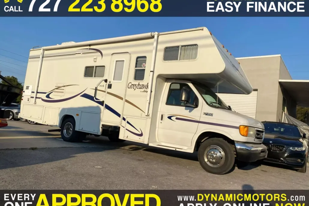2003 Ford E-450 photo 1