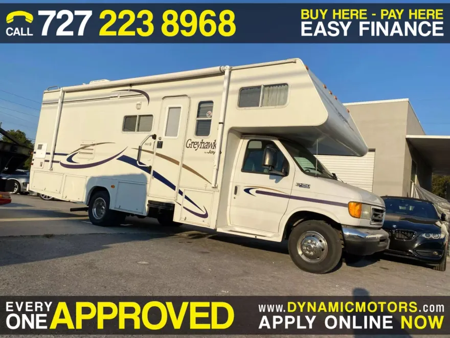 2003 Ford E-450 photo 1