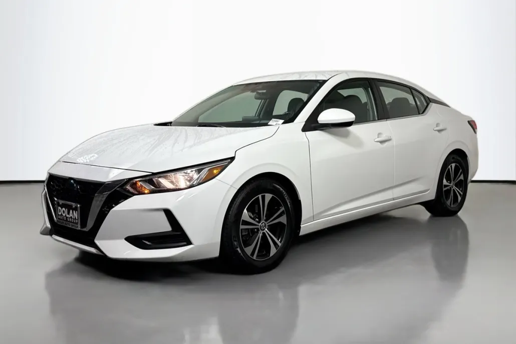 2022 Nissan Sentra SV photo 1