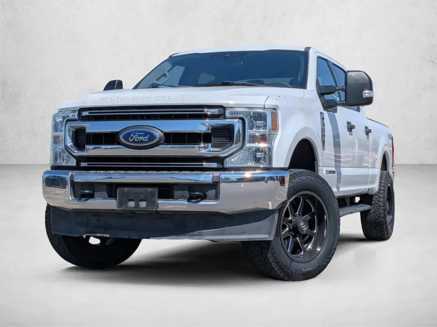 2020 Ford F-250 XLT photo 1