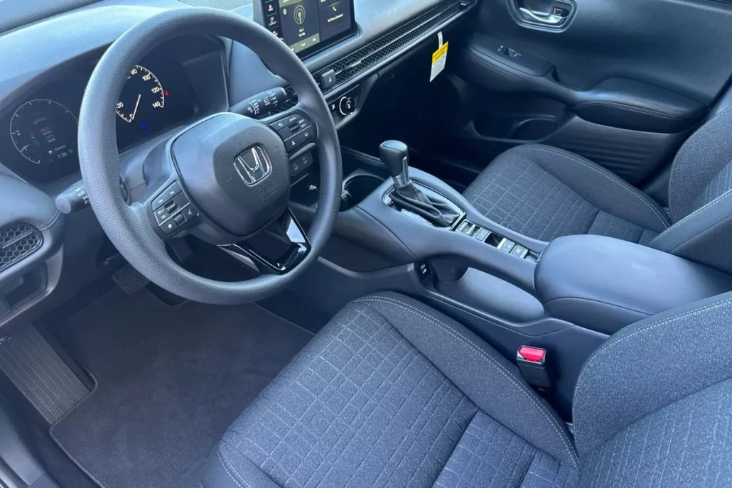 2026 Honda HR-V LX photo 1