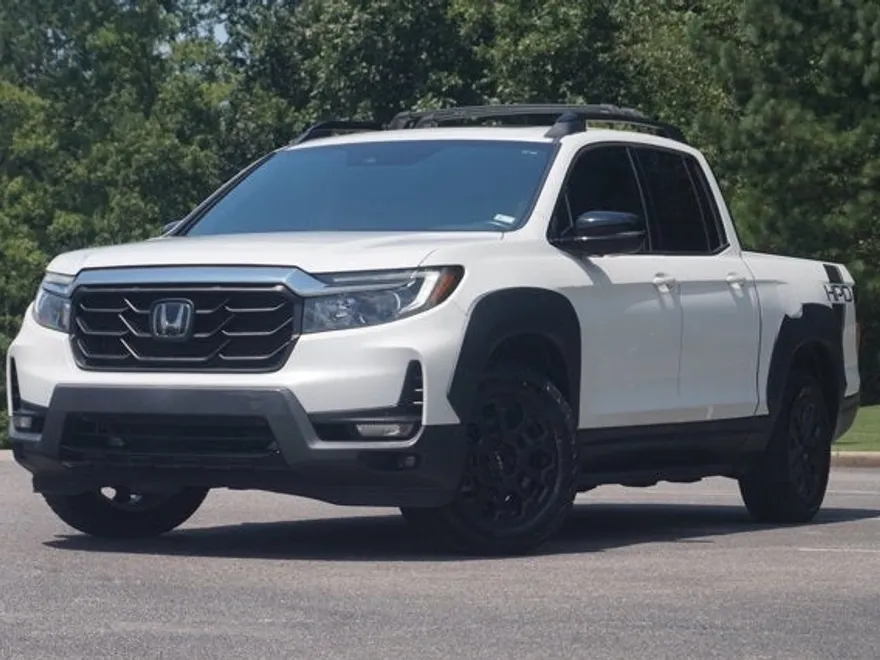 2022 Honda Ridgeline Black Edition photo 1