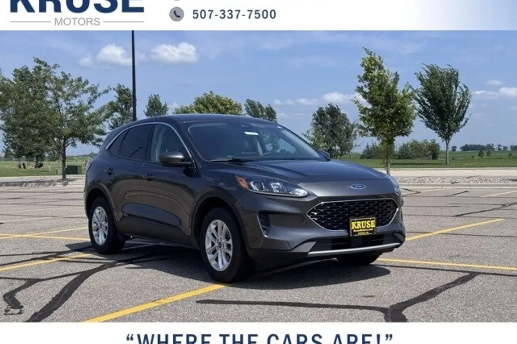 2020 Ford Escape SE photo 1