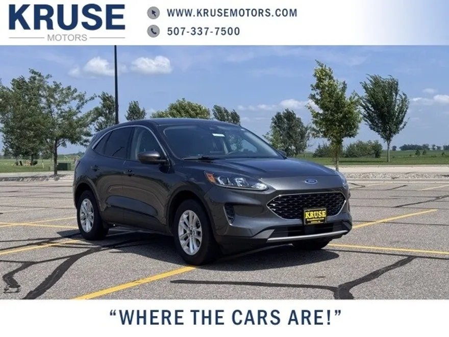 2020 Ford Escape SE photo 1