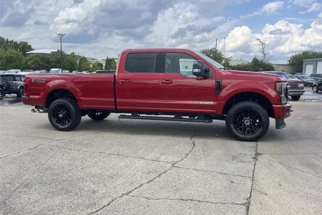 2022 Ford F-350 photo 1