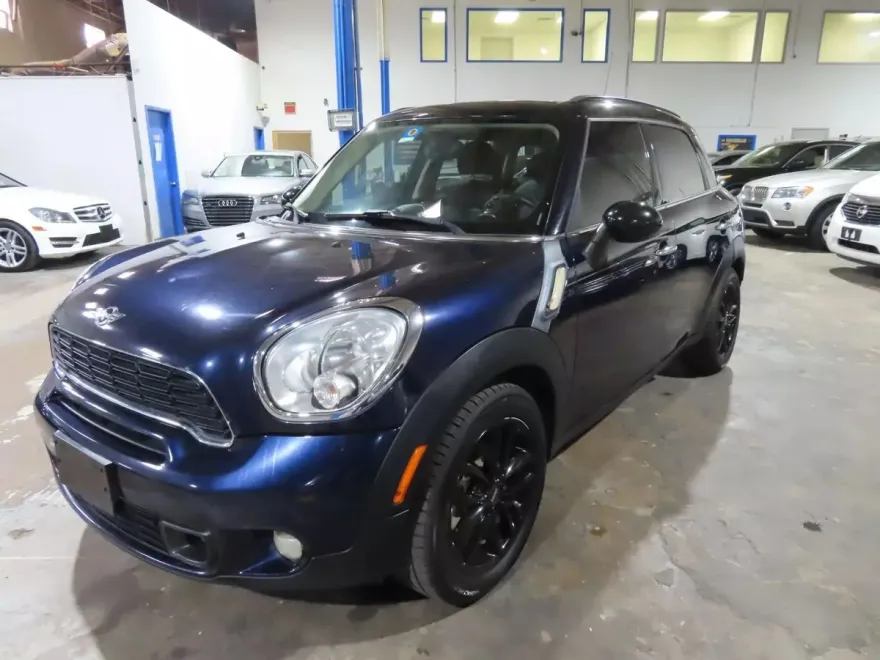 2014 Mini Countryman S photo 1