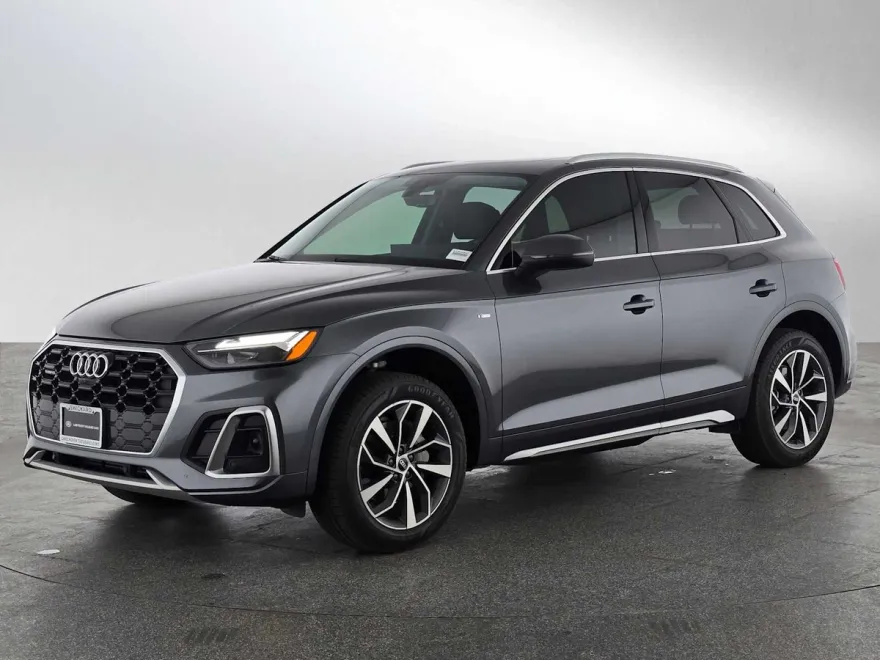 2022 Audi Q5 S line Premium Plus photo 1