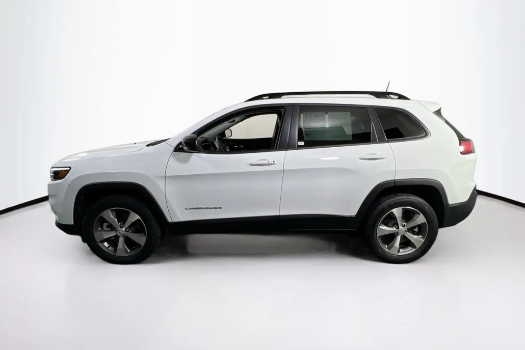 2022 Jeep Cherokee Limited photo 1