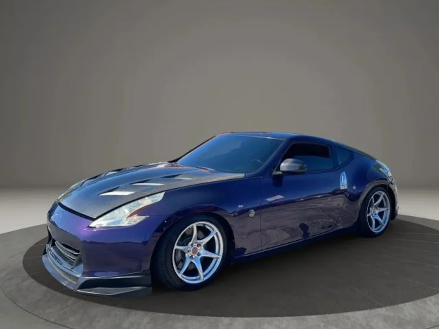 2011 Nissan 370Z photo 1