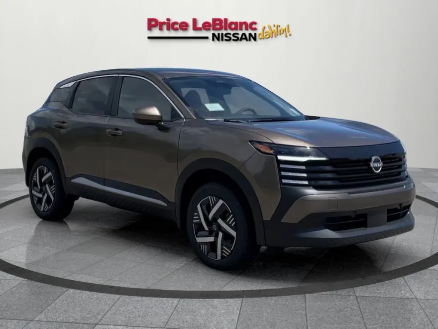2025 Nissan Kicks SV photo 1
