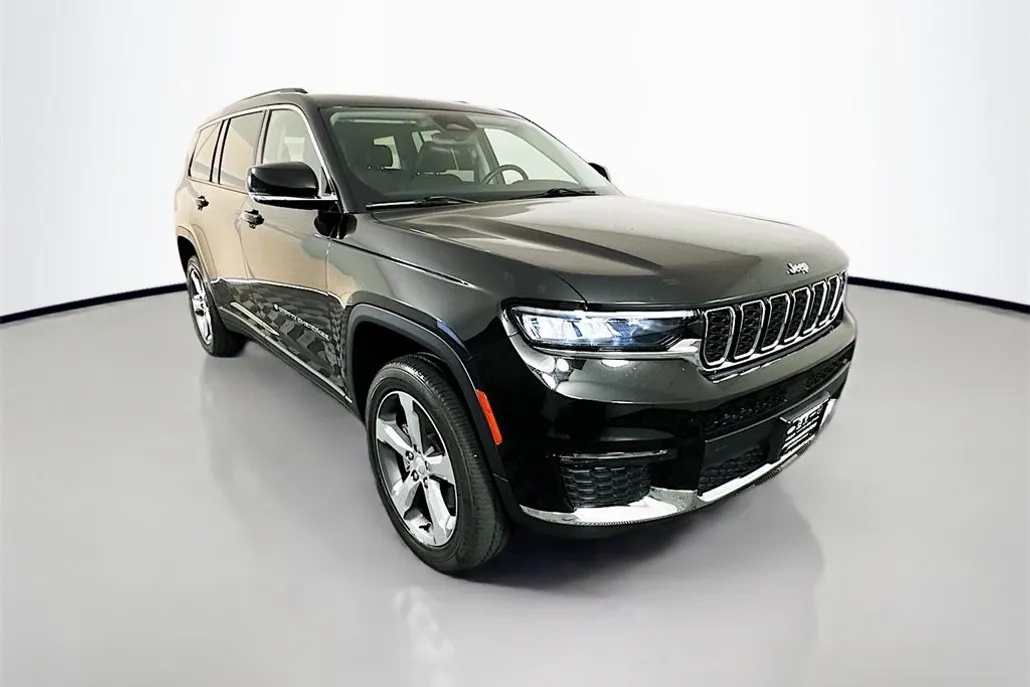 2021 Jeep Grand Cherokee Limited photo 1