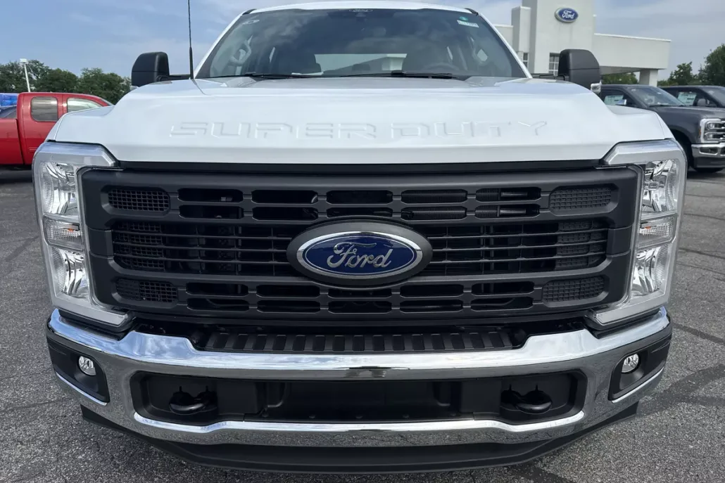 2025 Ford F-250 XL photo 1
