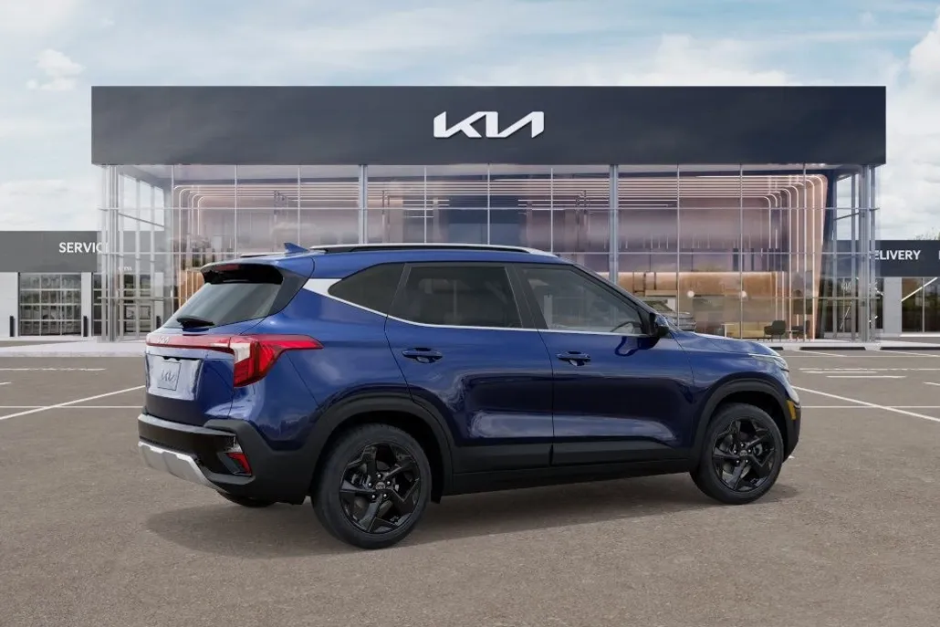 2026 Kia Seltos EX photo 1