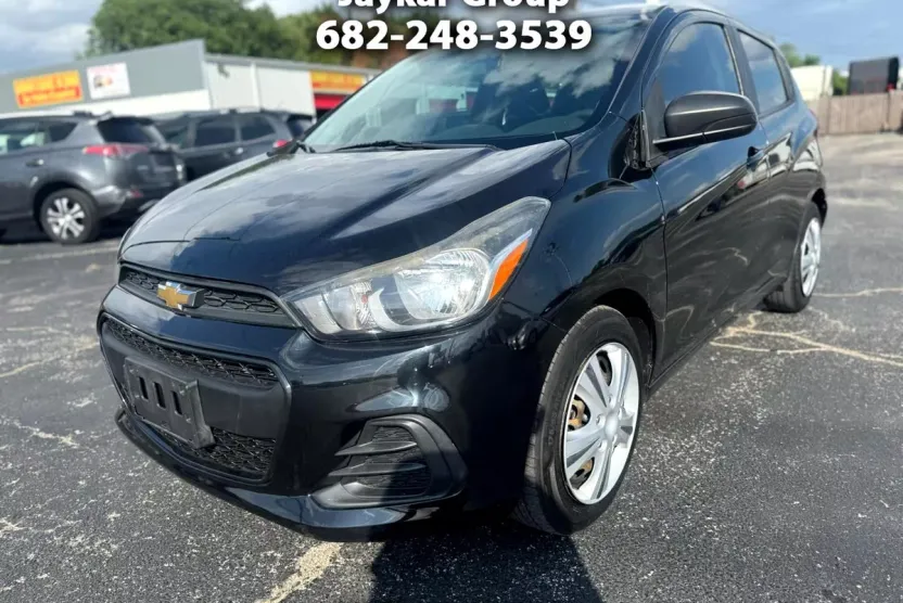 2018 Chevrolet Spark LS photo 1
