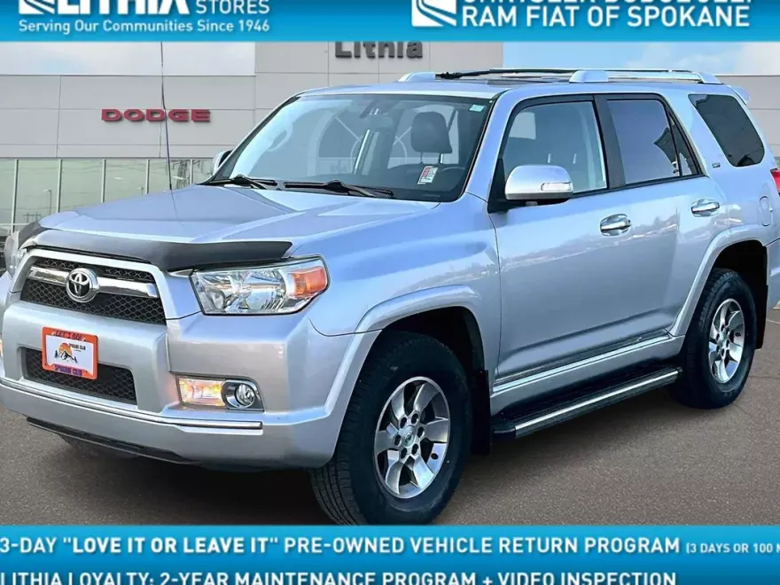2012 Toyota 4Runner SR5 photo 1