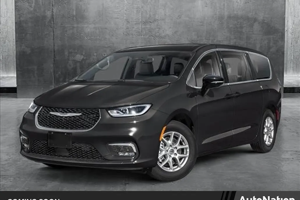2026 Chrysler Pacifica photo 1