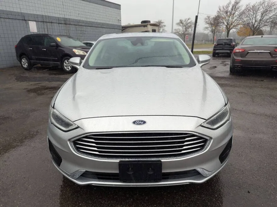 2019 Ford Fusion SEL photo 1