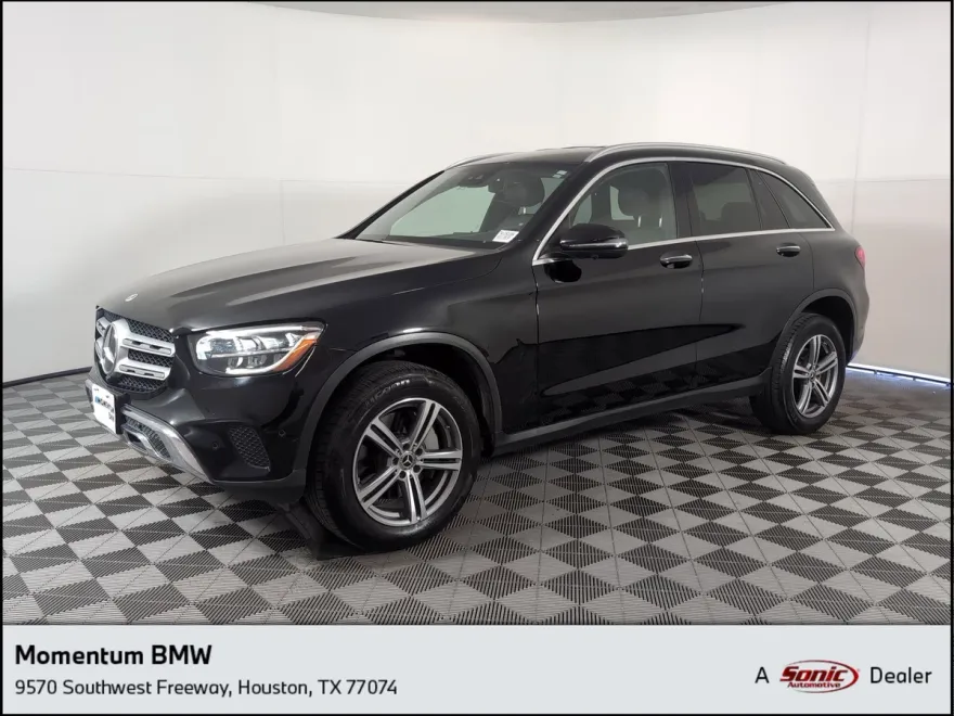 2022 Mercedes Benz GLC 300 photo 1
