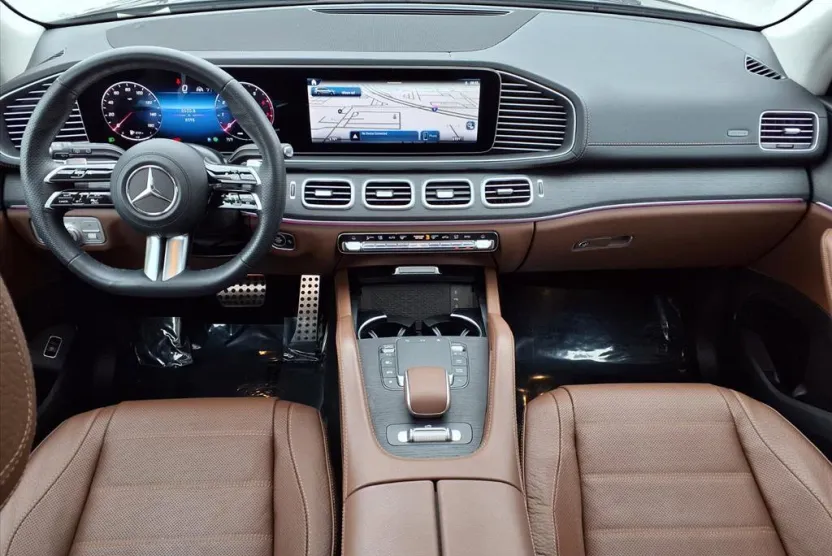 2024 Mercedes Benz GLS 450 4MATIC photo 1