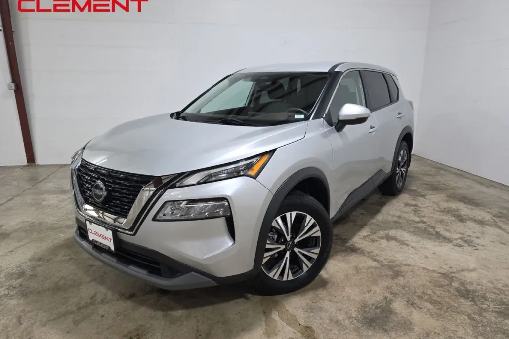 2022 Nissan Rogue SV photo 1