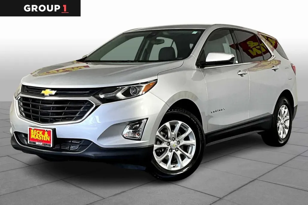 2020 Chevrolet Equinox LT photo 1