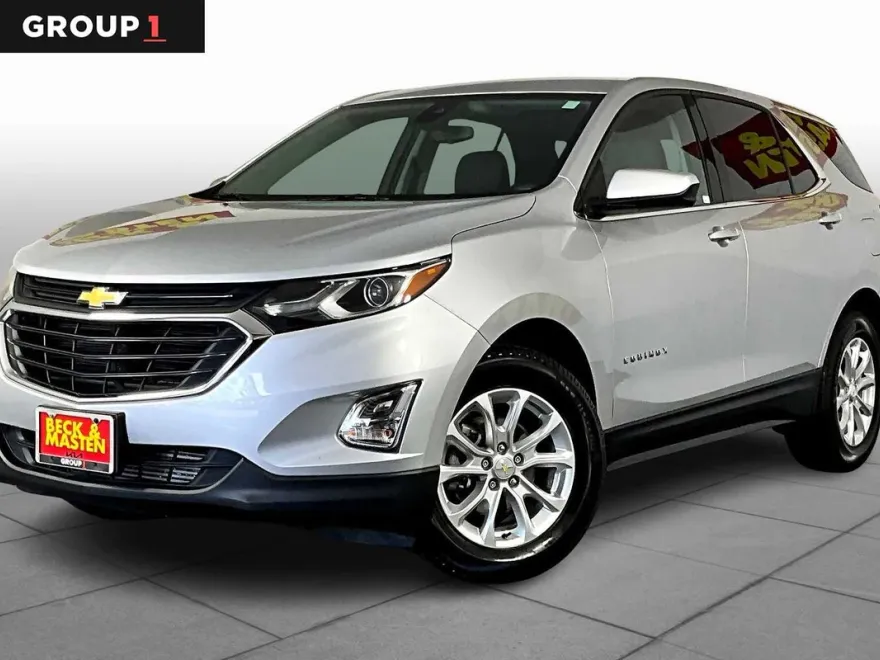 2020 Chevrolet Equinox LT photo 1