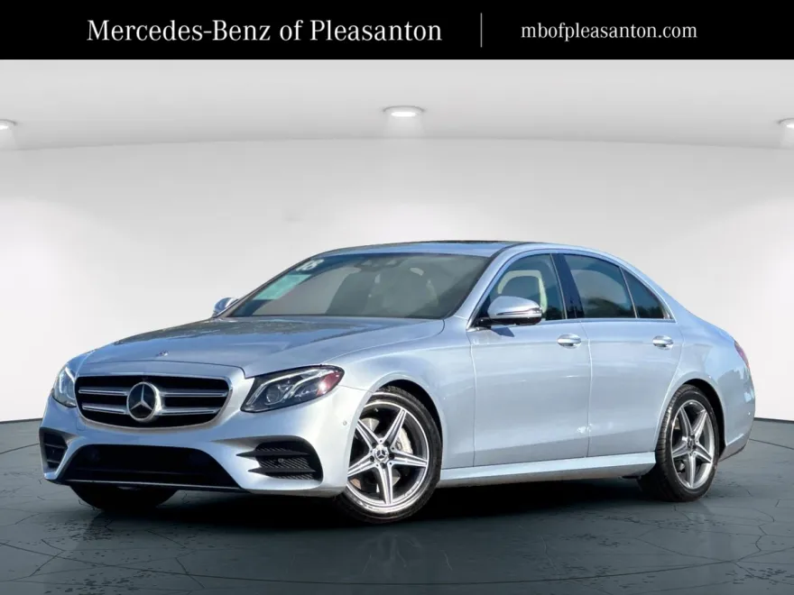 2018 Mercedes Benz E 300 Sedan photo 1