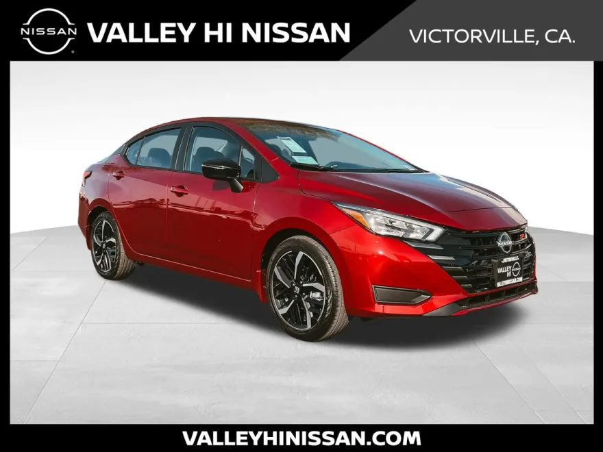 2025 Nissan Versa 1.6 SR photo 1