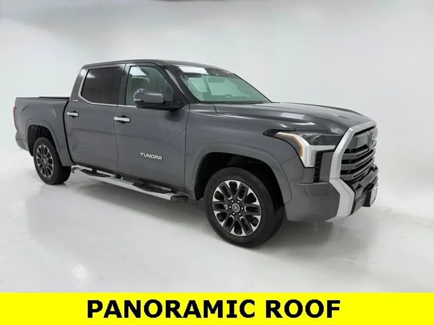 2023 Toyota Tundra Limited photo 1