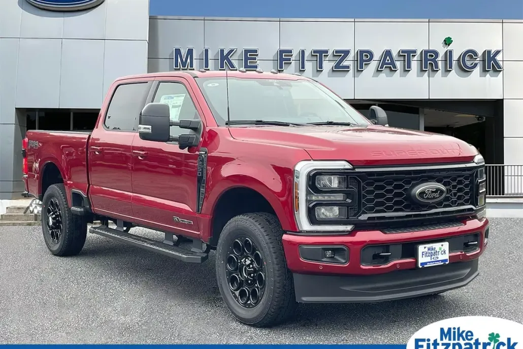 2025 Ford F-250 Lariat photo 1