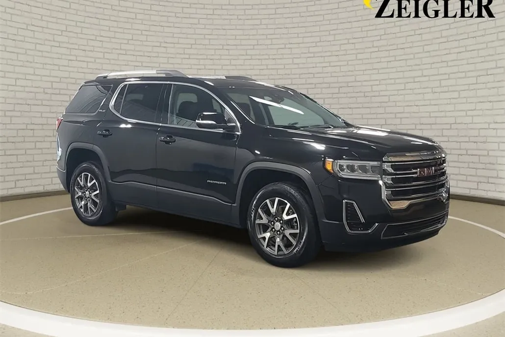 2023 Gmc Acadia SLE photo 1