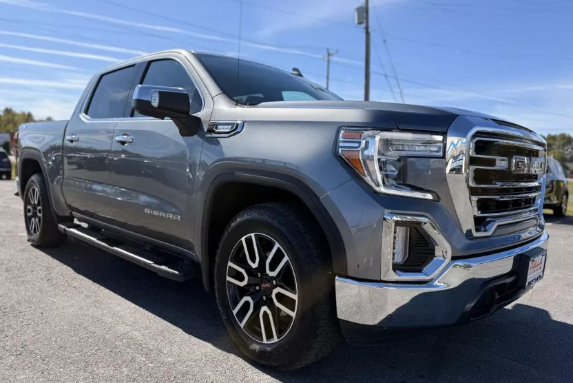 2021 Gmc Sierra 1500 SLT photo 1