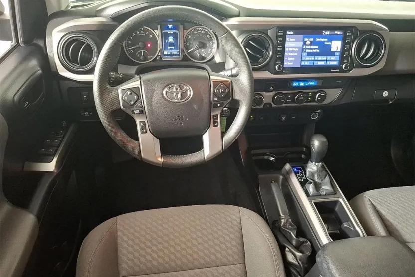 2021 Toyota Tacoma SR V6 Double Cab photo 1