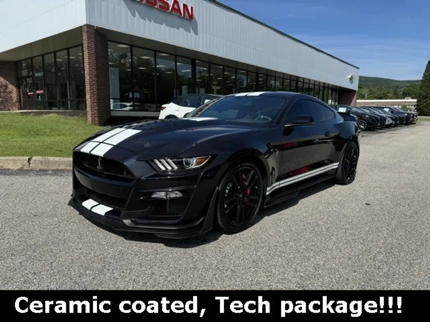 2022 Ford Mustang Shelby GT500 photo 1