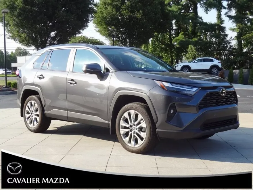 2024 Toyota RAV4 XLE Premium photo 1