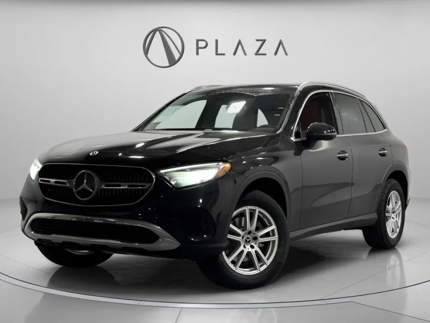 2026 Mercedes Benz GLC 300 4MATIC photo 1