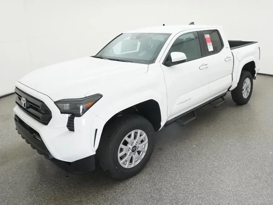 2025 Toyota Tacoma SR5 photo 1