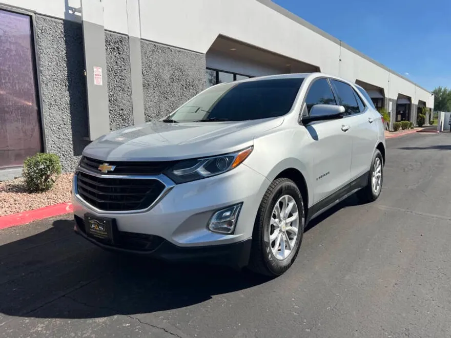 2018 Chevrolet Equinox photo 1