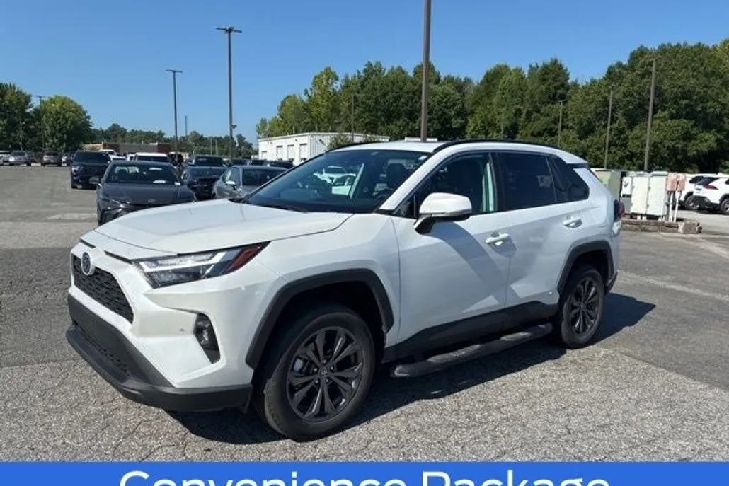 2023 Toyota RAV4 Hybrid XLE Premium photo 1